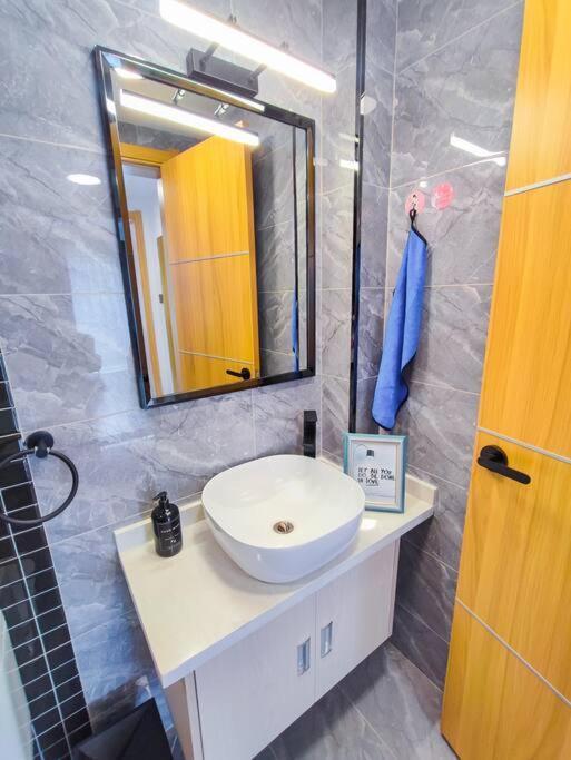Lameg Furnished 1 Bedroom Kilimani अपार्टमेंट *